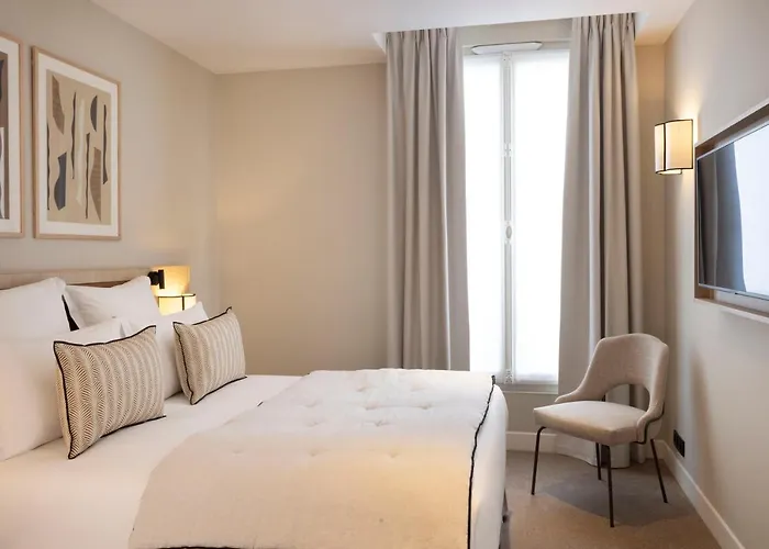 Duminy-vendome 4* París