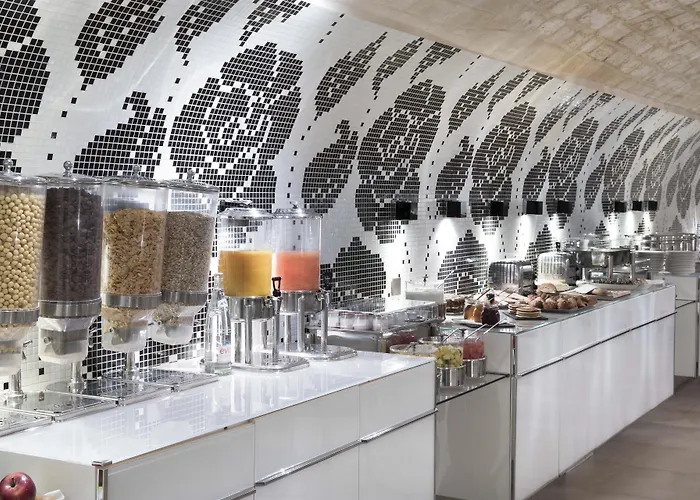 Duminy-vendome Hotel