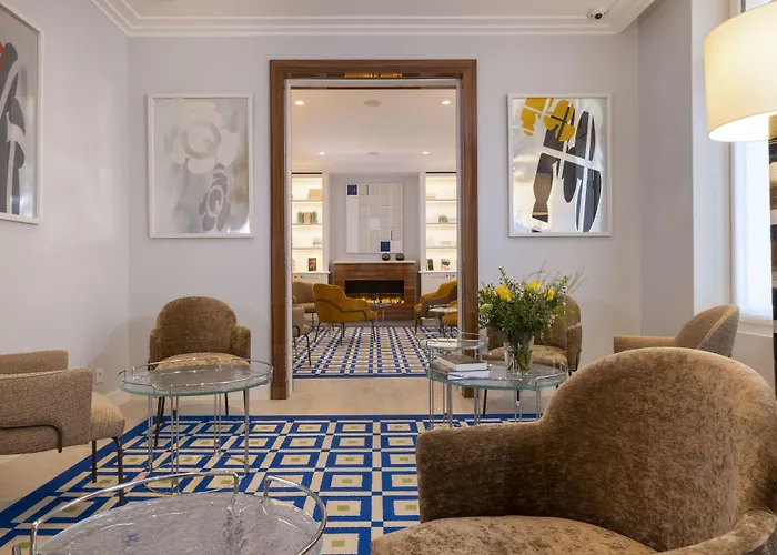 Duminy-vendome Hotel